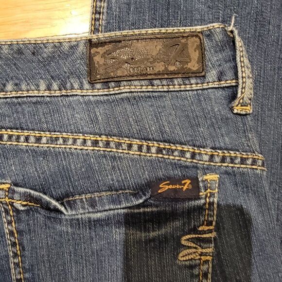 Seven7 Women's Blue Straight Leg Belt Loops Button Closure Jeans - Picture 7 of 8